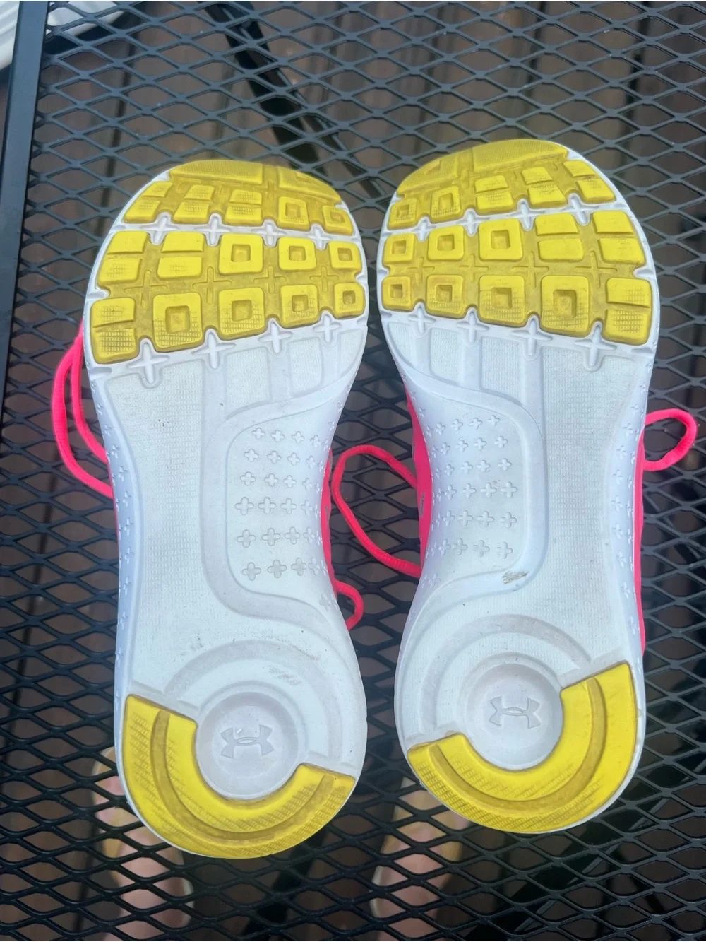 Under Armour Girls Size 6Y Coral Pink Neon Yellow Running Shoes